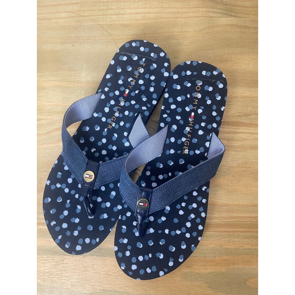Tommy Hilfiger Navy Blue Polka Dot Flip Flops NWOT Womens Thong Summer Sandals - Picture 2 of 8